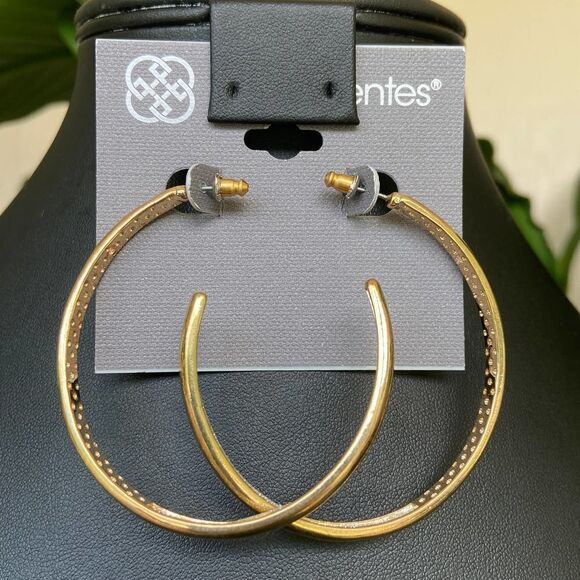 Gold Etched C Hoops Daisy Fuentes Fashion Earrings - Picture 8 of 8